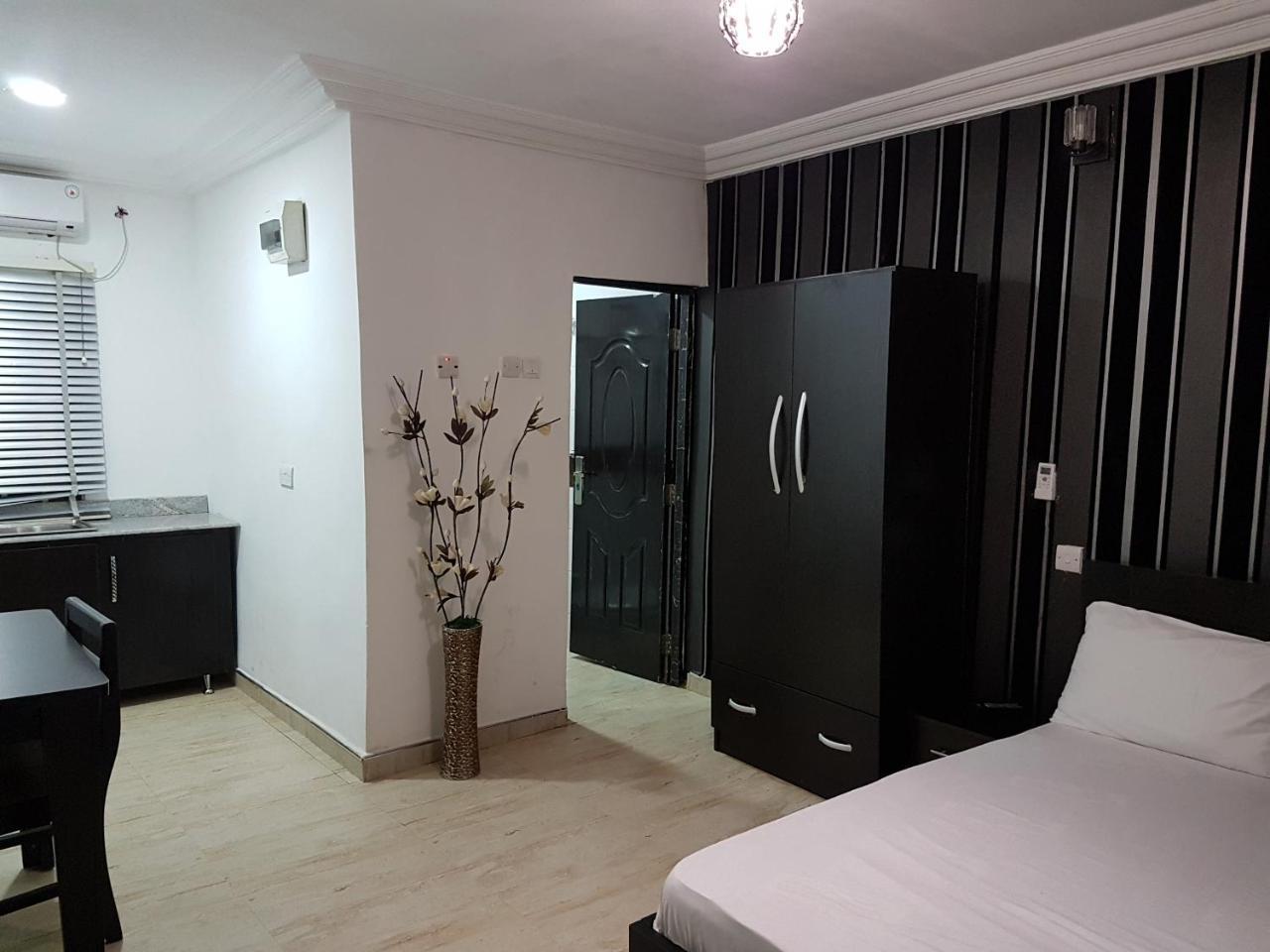 Rock Towers Apartments Abuja Extérieur photo